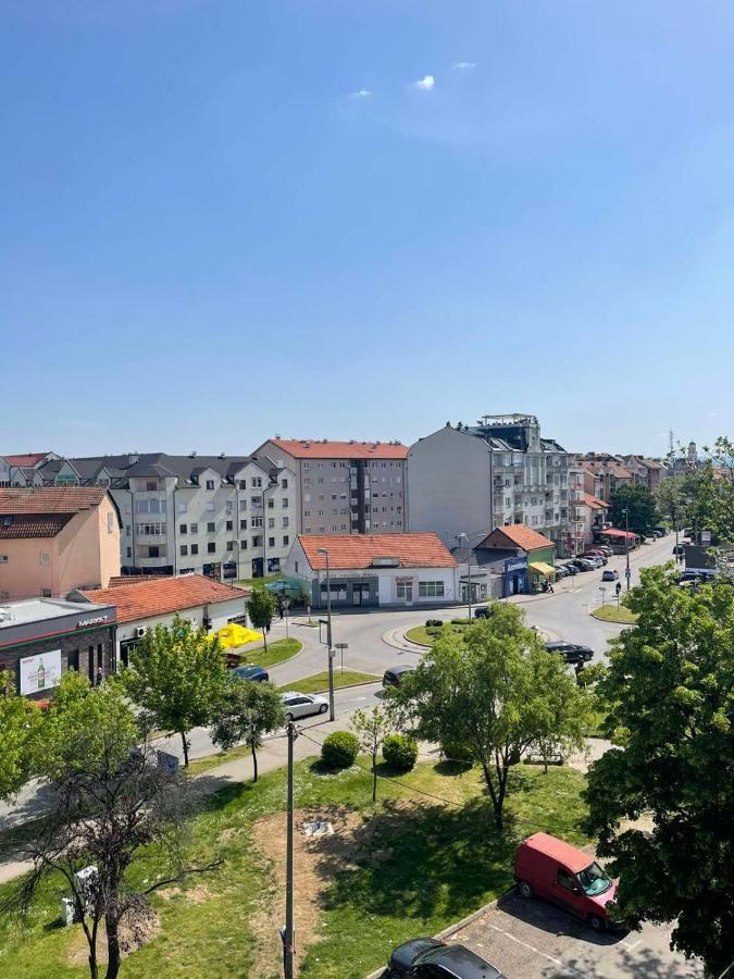 Penny Stan Na Dan Apartment Bijeljina Luaran gambar