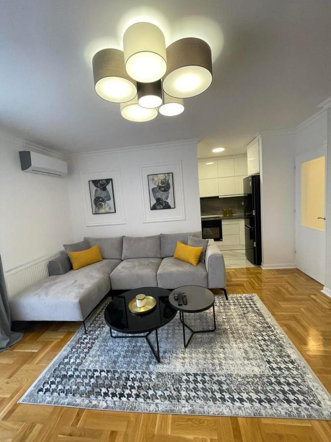 Penny Stan Na Dan Apartment Bijeljina Luaran gambar